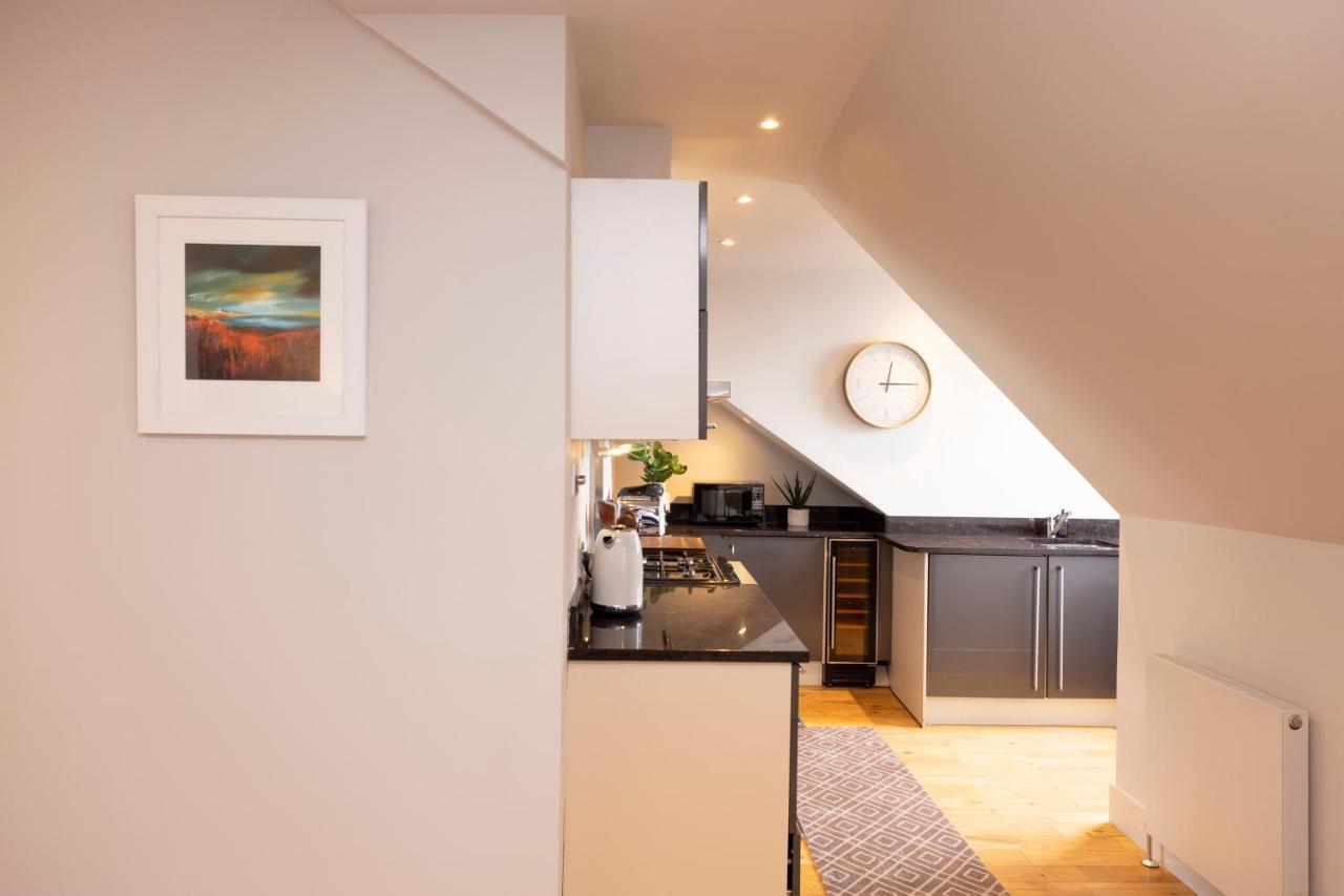 Joivy Luxury Flat Near Castle Apartment EDI